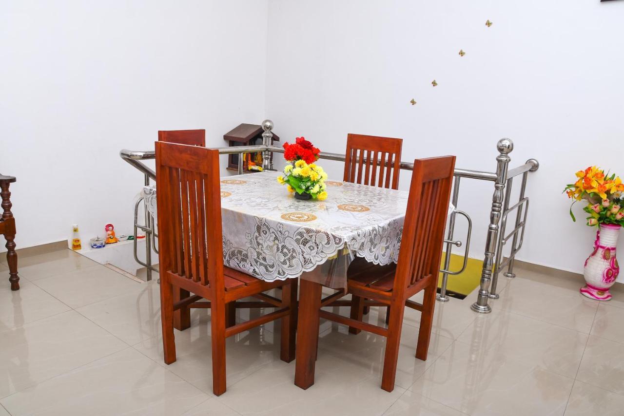 Rashmi Homestay バラピティヤ エクステリア 写真