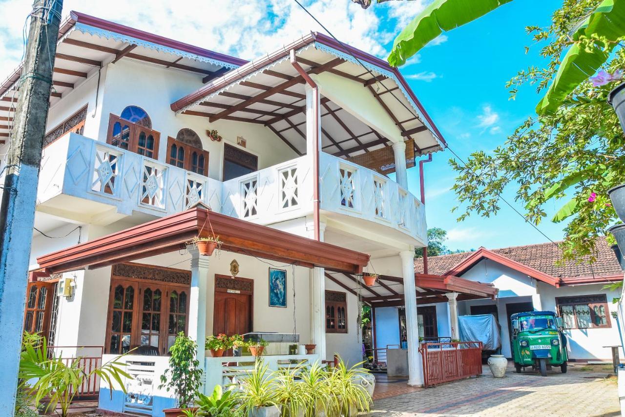 Rashmi Homestay バラピティヤ エクステリア 写真