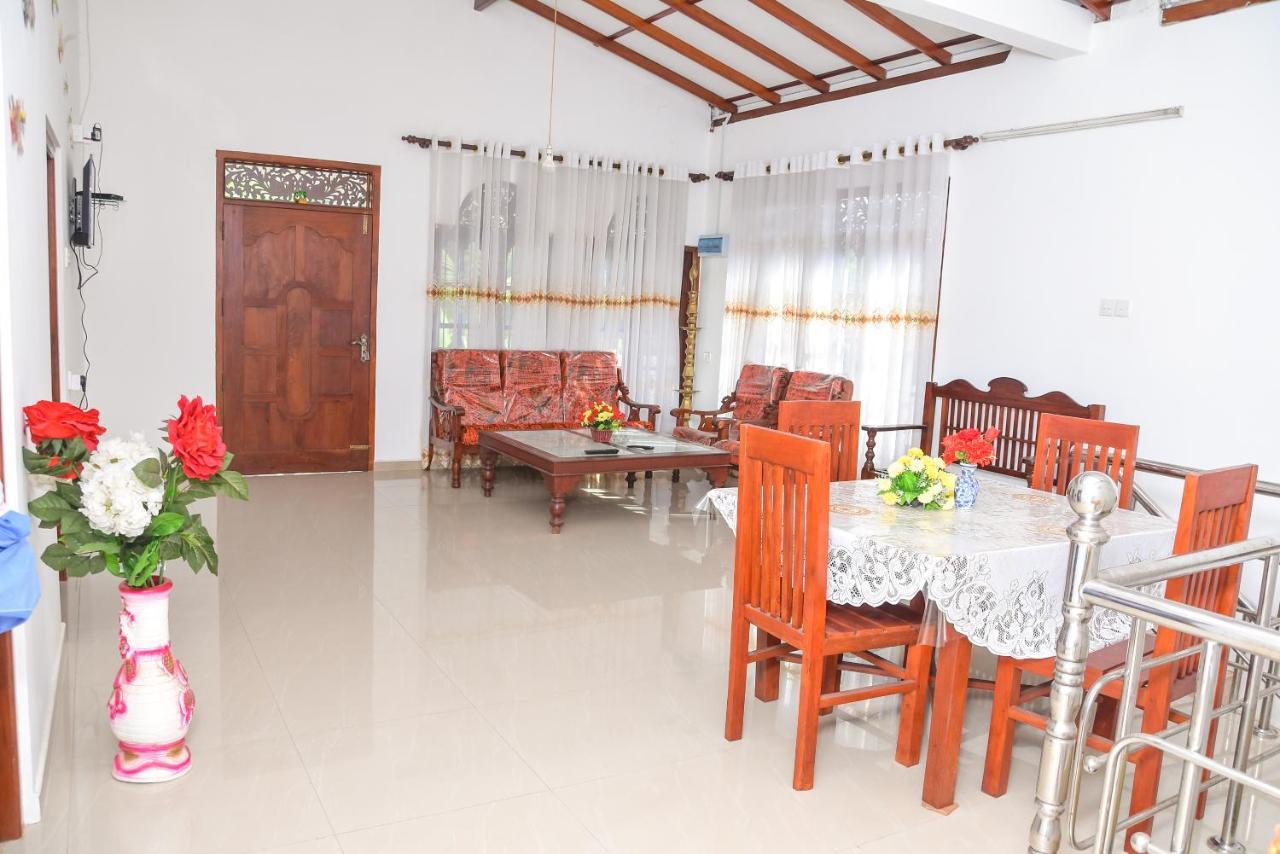 Rashmi Homestay バラピティヤ エクステリア 写真